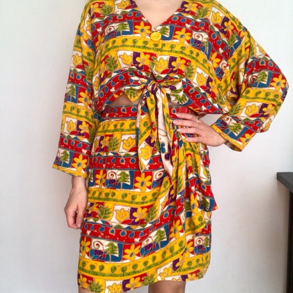 Vintage 90s tie front crop and wrap skirt set - Picture 7 of 10